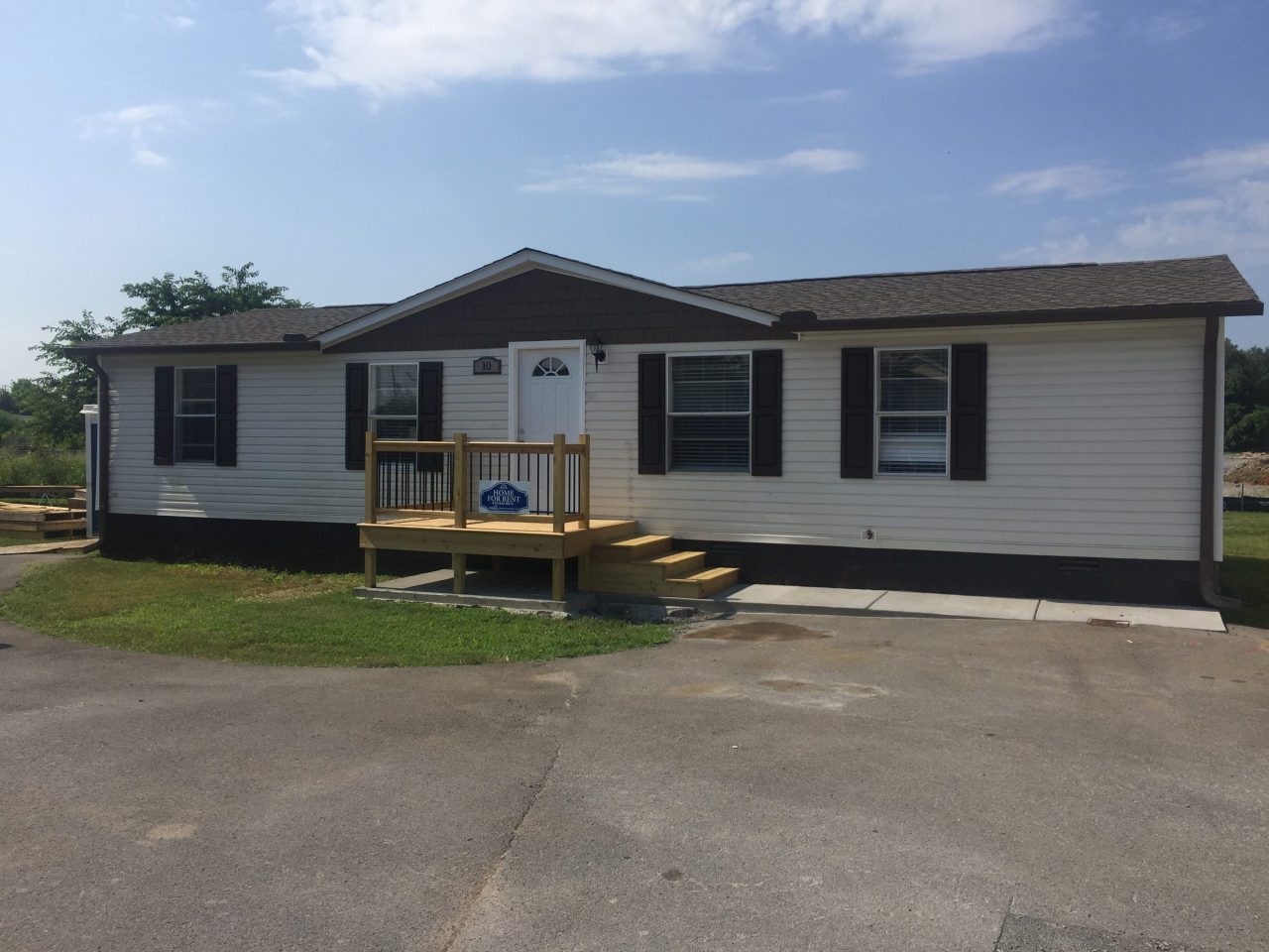 OT #10 Front Exterior